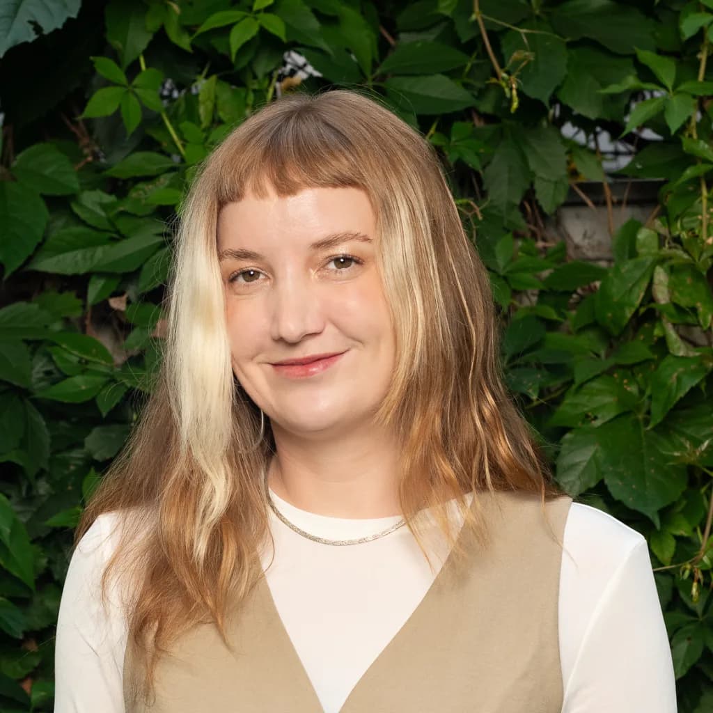 Mag. Denise Übleis