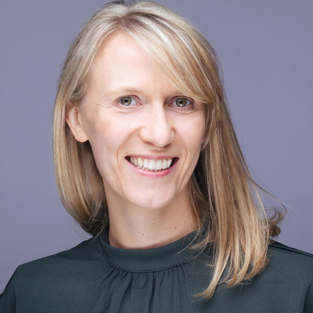 Mag. Viktoria Lorber