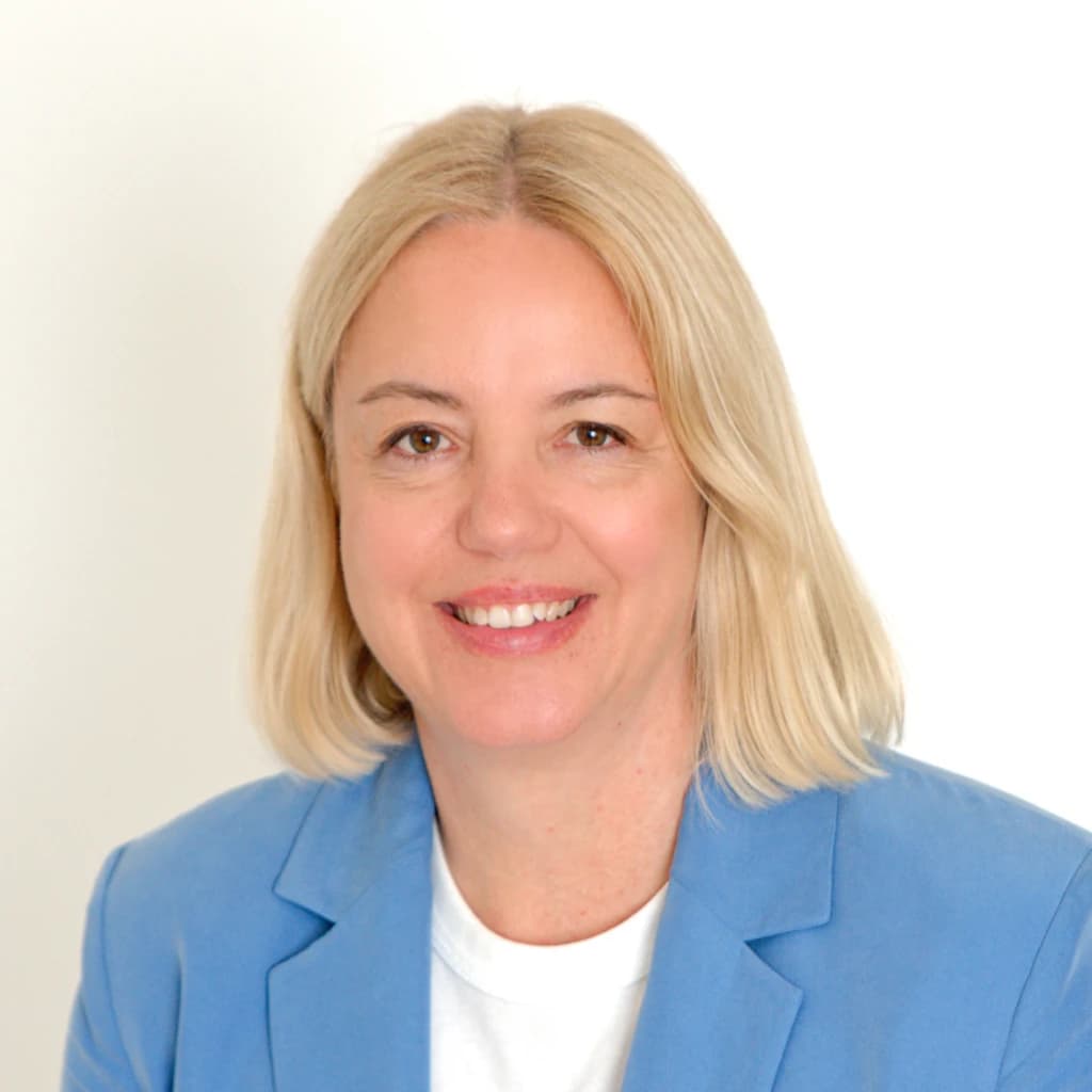 DI Silke Binder, BA pth.