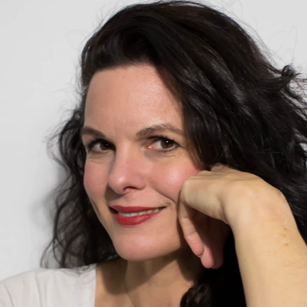 Eva Pock