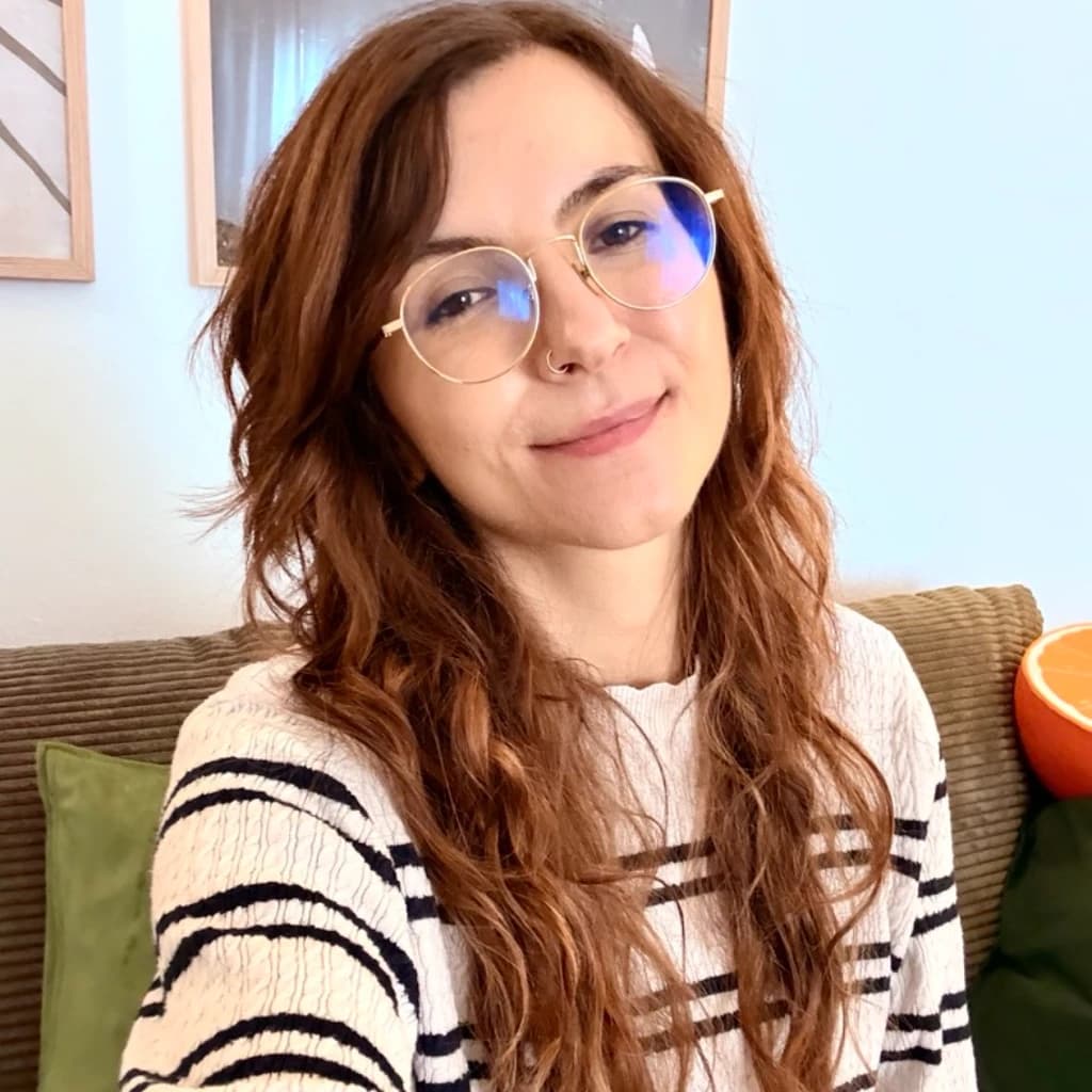 Julia Schüller, BA